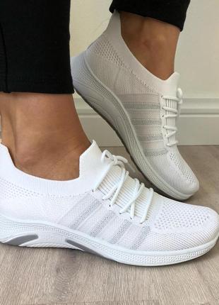 Женские белые кроссовки летние для бега и ходьбы текстильные спортзал8 фото
