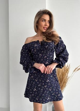 Жіноча сукня коротка синя рожева чорна блакитна квіткова з розрізом весняна