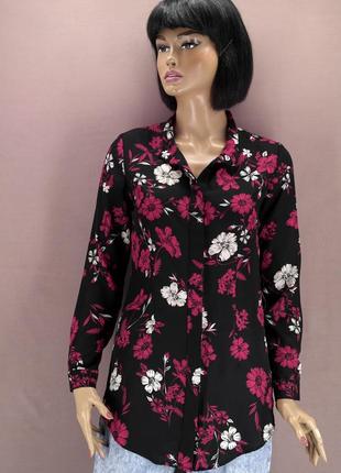 Красивая удлиненная блузка "boohoo" с цветочным принтом. размер uk8/eur36(s).