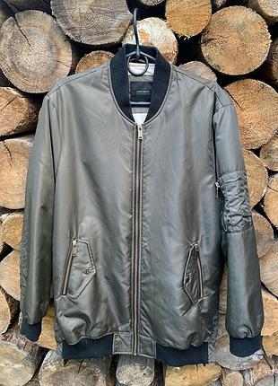 Бомбер zara