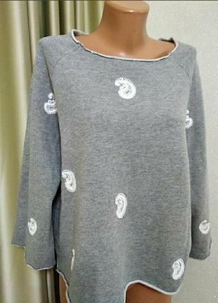 Теплый худи оверсайз  с вышивкой от zara