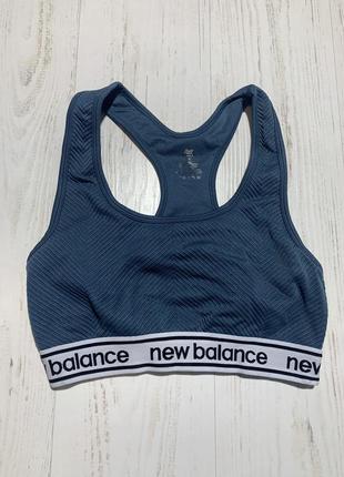 Спортивный топ new balance