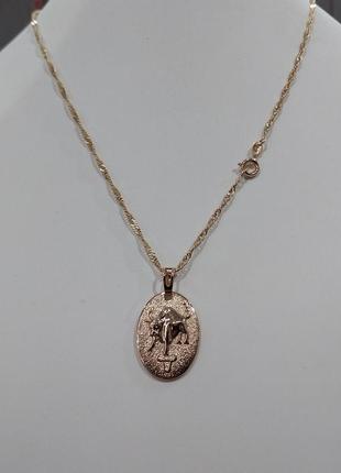 Стильне кольє "золотий телець медальйон шагрень на ланцюжку" ювелірний сплав - оригінальний подарунок дівчині4 фото