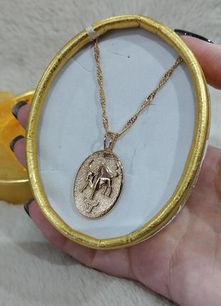 Стильне кольє "золотий телець медальйон шагрень на ланцюжку" ювелірний сплав - оригінальний подарунок дівчині7 фото