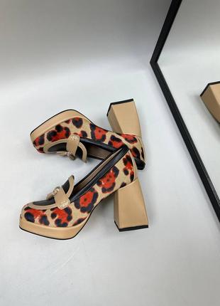 Эксклюзивные туфли из натуральной итальянской кожи и замша женские на каблуке платформе леопардовые3 фото