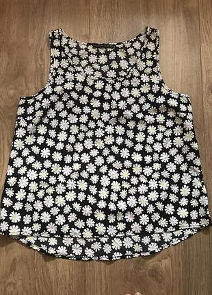 Легкая майка в цветочный принт