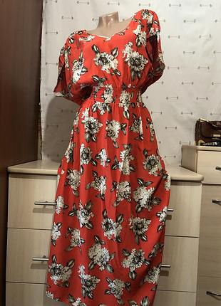 Легкое платье