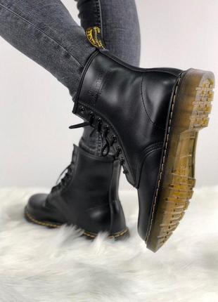 Женские зимние ботинки на меху dr martens 1460 Edgy.