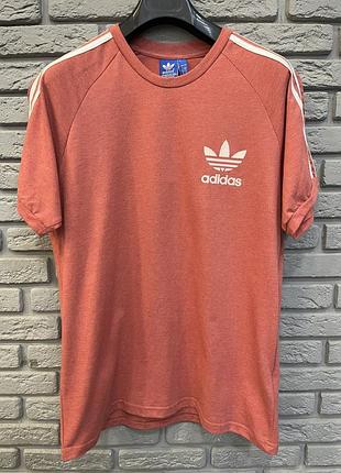 Футболка adidas