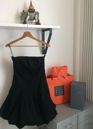Маленьке чорне плаття "moschino"