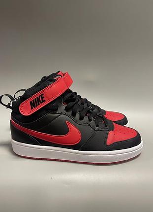 Жіночі кросівки nike