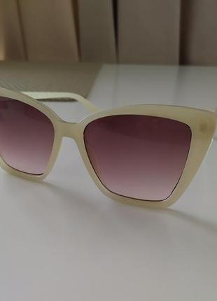 Очки женские