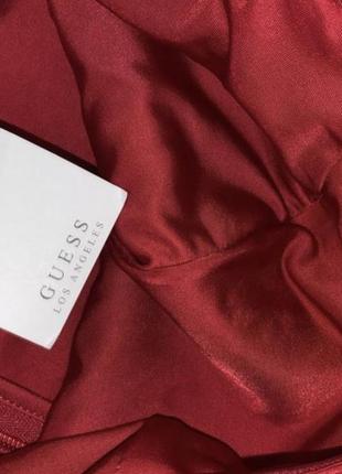 Червона сукня по фігурі плаття guess новое платье с открытыми плёсами красное платье мини3 фото