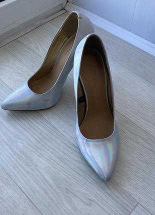 Туфли перламутровые, 40 размер