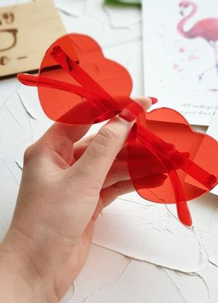 Червоні окуляри сердечки без оправи