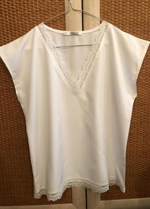 Блузочка белая