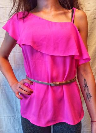 Блуза с рюшем