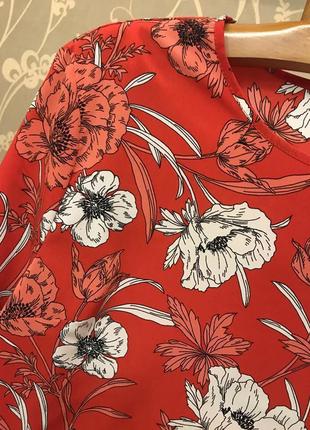 Очень красивая и стильная брендовая блузка в цветах 20.8 фото