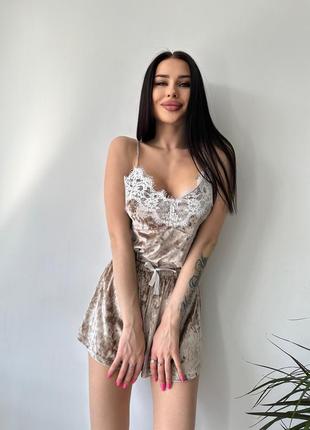 Велюровая пижама двойка. велюровая пижама с кружевом