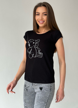 Хлопковая базовая футболка молодежная с мишкой 8 цветов1 фото