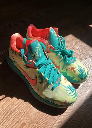 Чоловічі кросівки nike lebron 9 low 42/8.5 маломірять1 фото