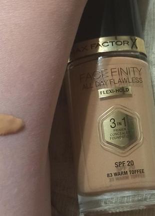 Тональний крем max factor facefinity all day flawless 3in1 foundation spf204 фото