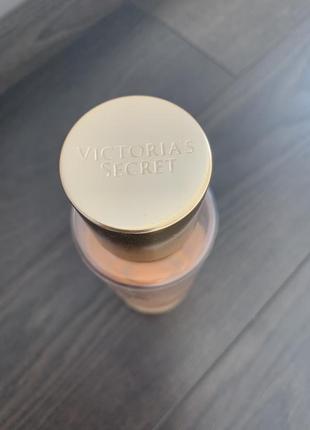 Парфумований спрей victoria’s secret velvet petals shimmer
