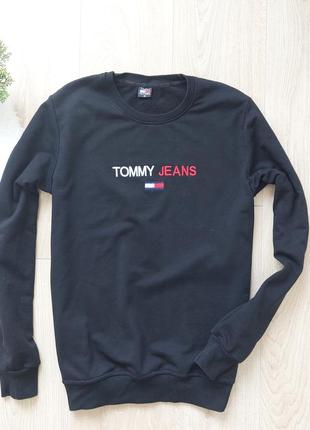 Свитшот от tommy hilfiger