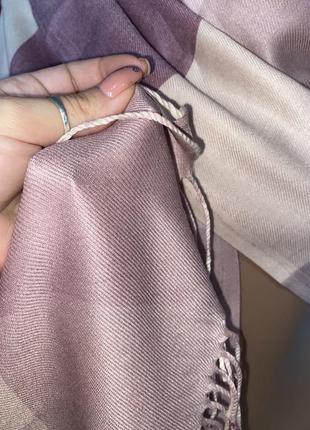 Рожево-бежевий тонкий шарф-палантин3 фото