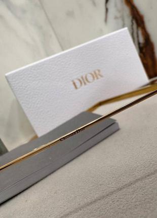 Солнцезащитные очки диор dior5 фото