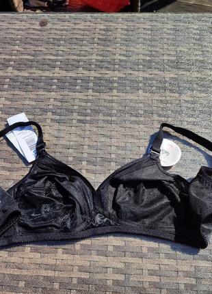 Фирменное женское белье от 90 b triumph - оригинал2 фото