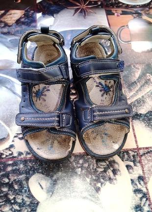 Босоножки для мальчика