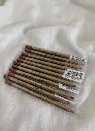 Олівець для губ max factor colour elixir lip liner