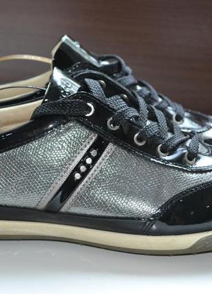 Ecco 39р кроссовки туфли кожаные женские лакированные.