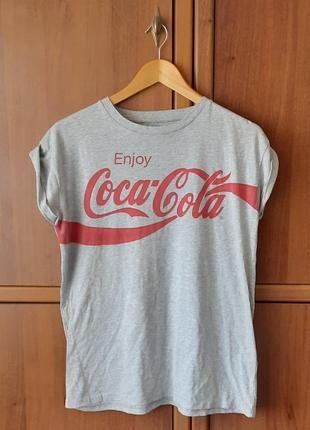 Женская футболка кока кола | coca cola atmosphere1 фото