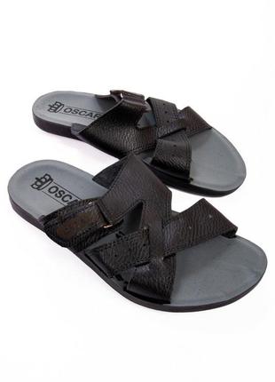 Чоловічі шльопанці