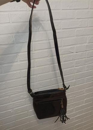 Женская лаковая сумочка.2 фото