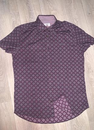 Брендовая безрукавка разм м