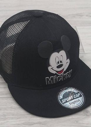 Кепка детская снепбек (snapback)  с сеточкой в стиле микки черный  50-54р  (2225)