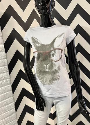 Футболка кролик