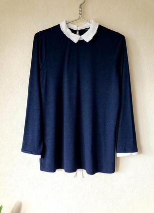 Трикотажная блуза-  лонгслив с контрастным воротничком питер пен бренда blue chameleon1 фото