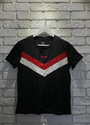 Levi’s футболка