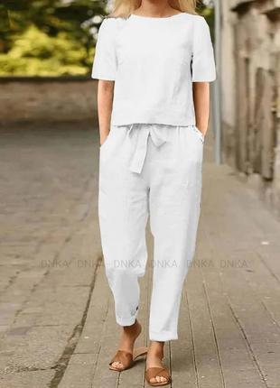 Костюм жіночий