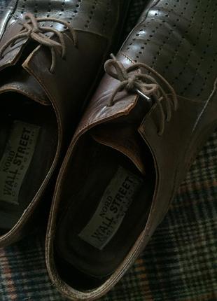 Чоловічі туфлі, з натуральної шкіри.3 фото