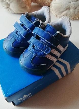 Классные кросовки adidas р.191 фото