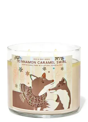 Ароматическая свеча bath and body works cinnamon caramel swirl1 фото
