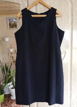 Эффектное платье сарафан classics р.46-50.