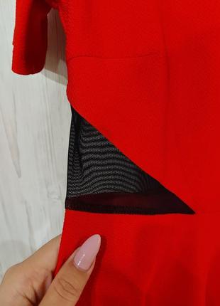 Платье с открытой спиной и сеткой красное3 фото