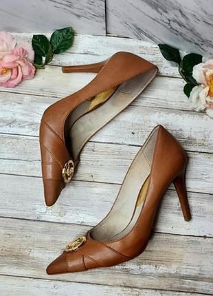 Шикарные кожаные туфли michael kors