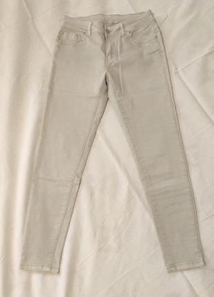 Брюки брюки светлые джинсы скинны1 фото